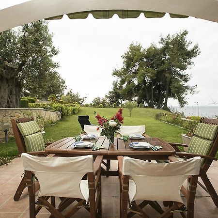 Blue Crab, Beachfront House In Kalandra #Feelslikehome Chaniotis Dış mekan fotoğraf